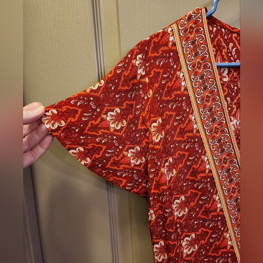 Red Patterned Maxi Wrap Dress - Picture 3 of 8